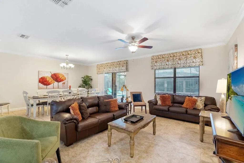 Enchanting 8Br Resort Pool Home Near Disney World Davenport Holiday home