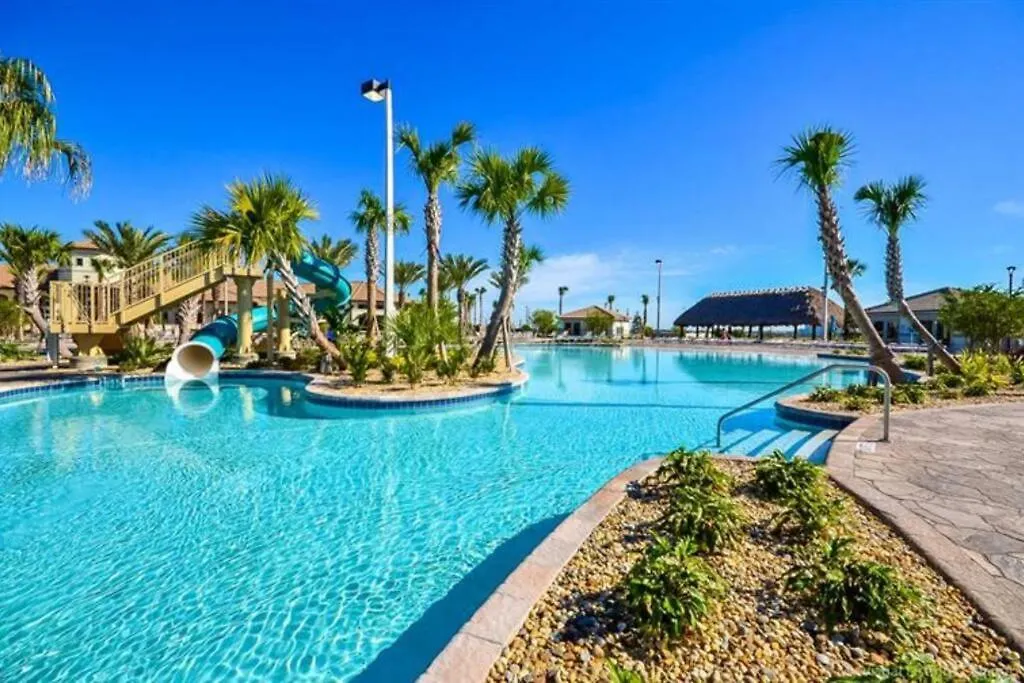 Enchanting 8Br Resort Pool Home Near Disney World Davenport 0*,  United States